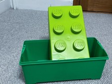 Large LEGO Duplo 8 Pin Green
