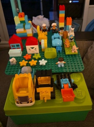 Lego duplo bundle with green - bundle,