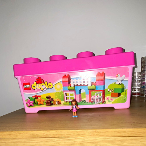 2011 lego duplo - brick, box